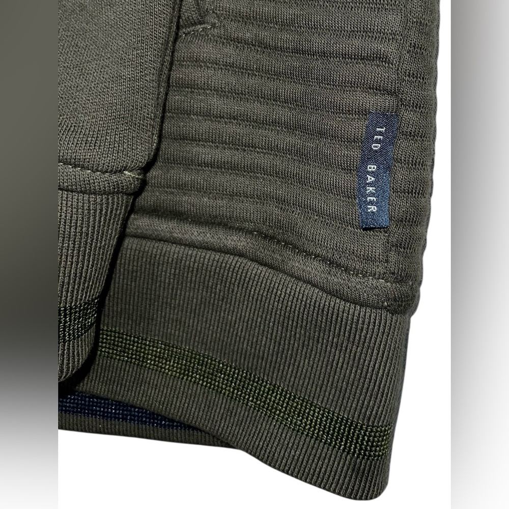 Ted Baker London Quilted Full Zip Jacket Men’s 3 Med Olive Green Sardin * flaws - Picture 3 of 10
